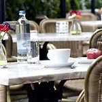 Campanile & Restaurant מלון ברדה