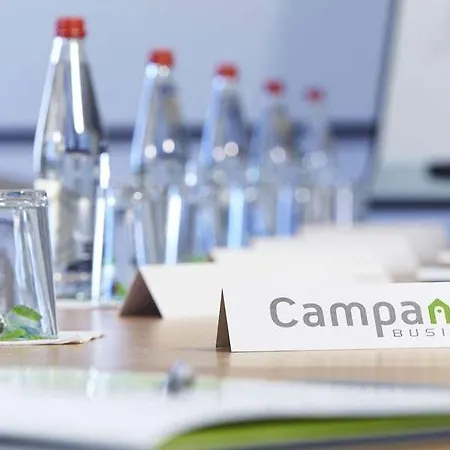 Campanile & Restaurant 3*