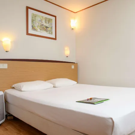 Hotel Campanile & Restaurant Breda