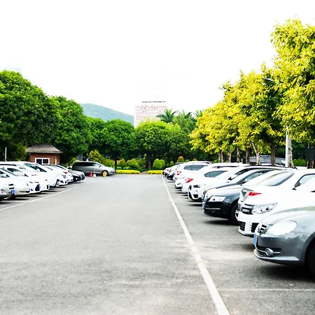 Hotel Campanile & Restaurant Breda