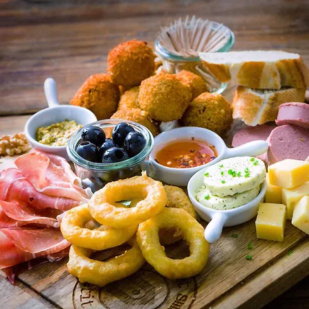 Campanile & Restaurant Hotel Breda