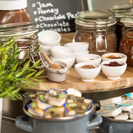 Hotel Campanile & Restaurant Breda