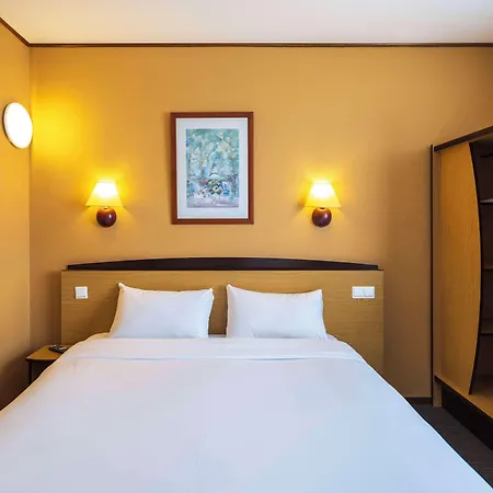 Campanile & Restaurant Breda