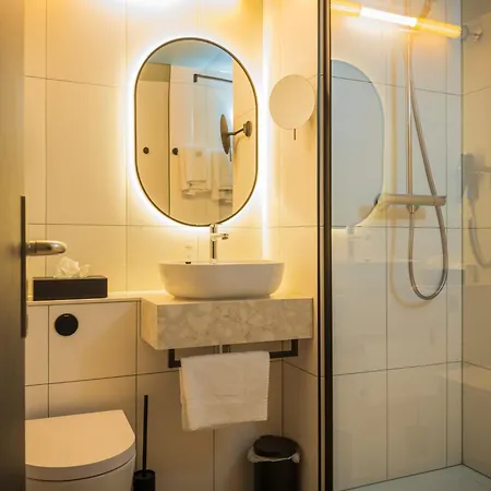 Campanile & Restaurant