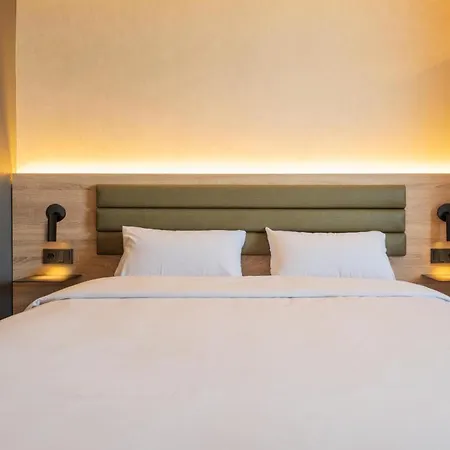 Hotel Campanile & Restaurant
