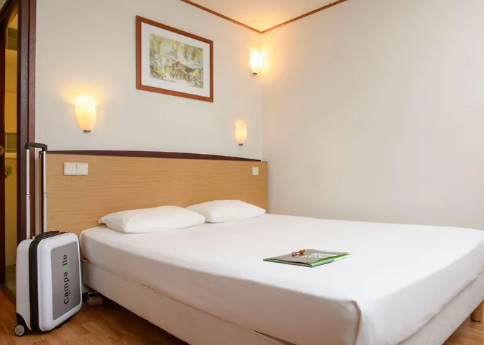 Hotel Campanile Hotel&restaurant Bréda