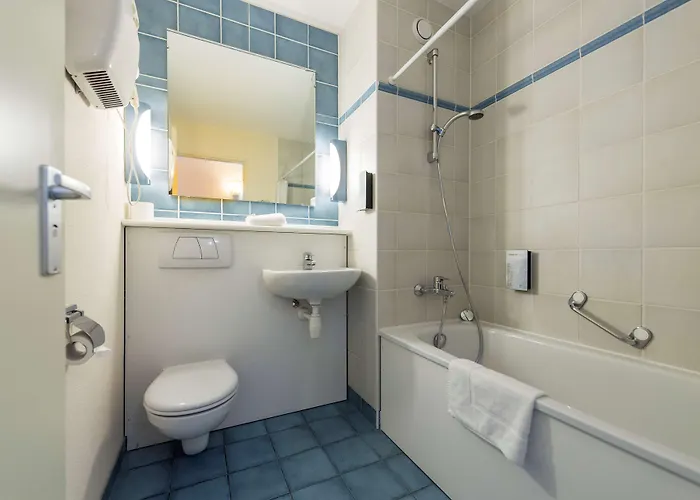 Отель Campanile & Restaurant Бреда