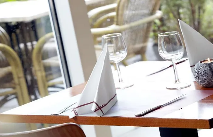 Hotel Campanile & Restaurant