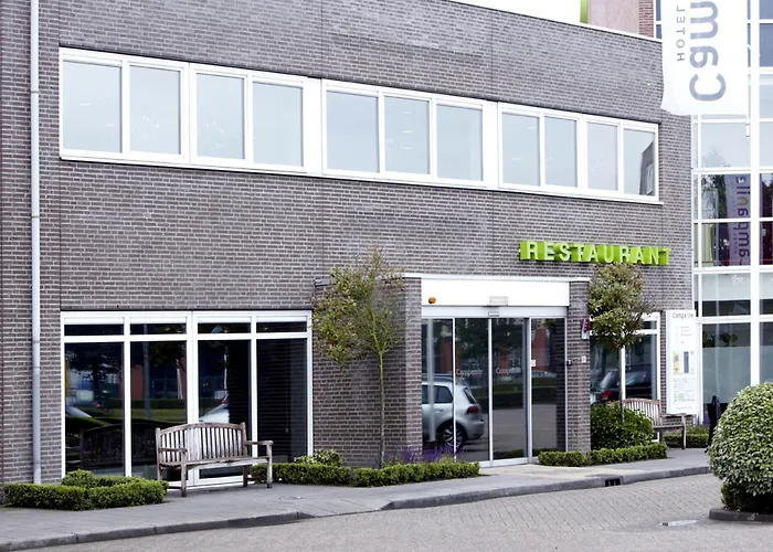 Campanile & Restaurant Hotel 3*