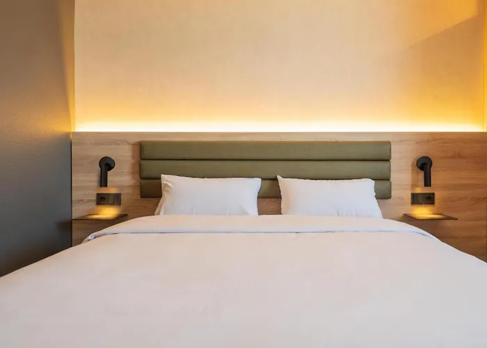 Hotel Campanile & Restaurant