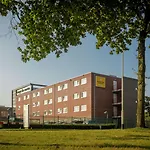 Campanile & Restaurant