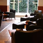 Campanile & Restaurant 3*