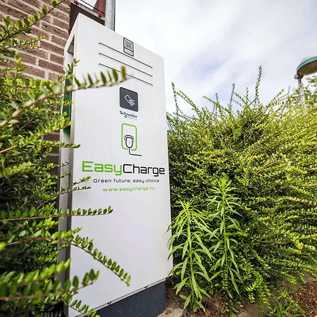 Campanile & Restaurant מלון ברדה