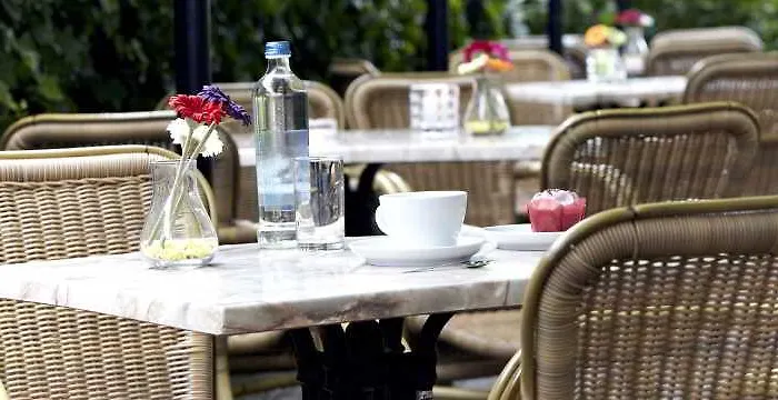 Campanile & Restaurant מלון ברדה